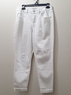 Rewash White Cropped Mom Jeans Size 28